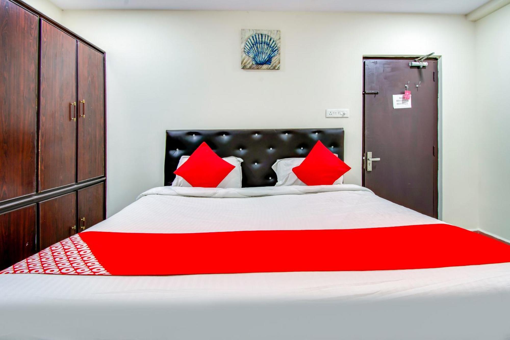 Oyo Akshaya Inn Vijayawada Exterior photo