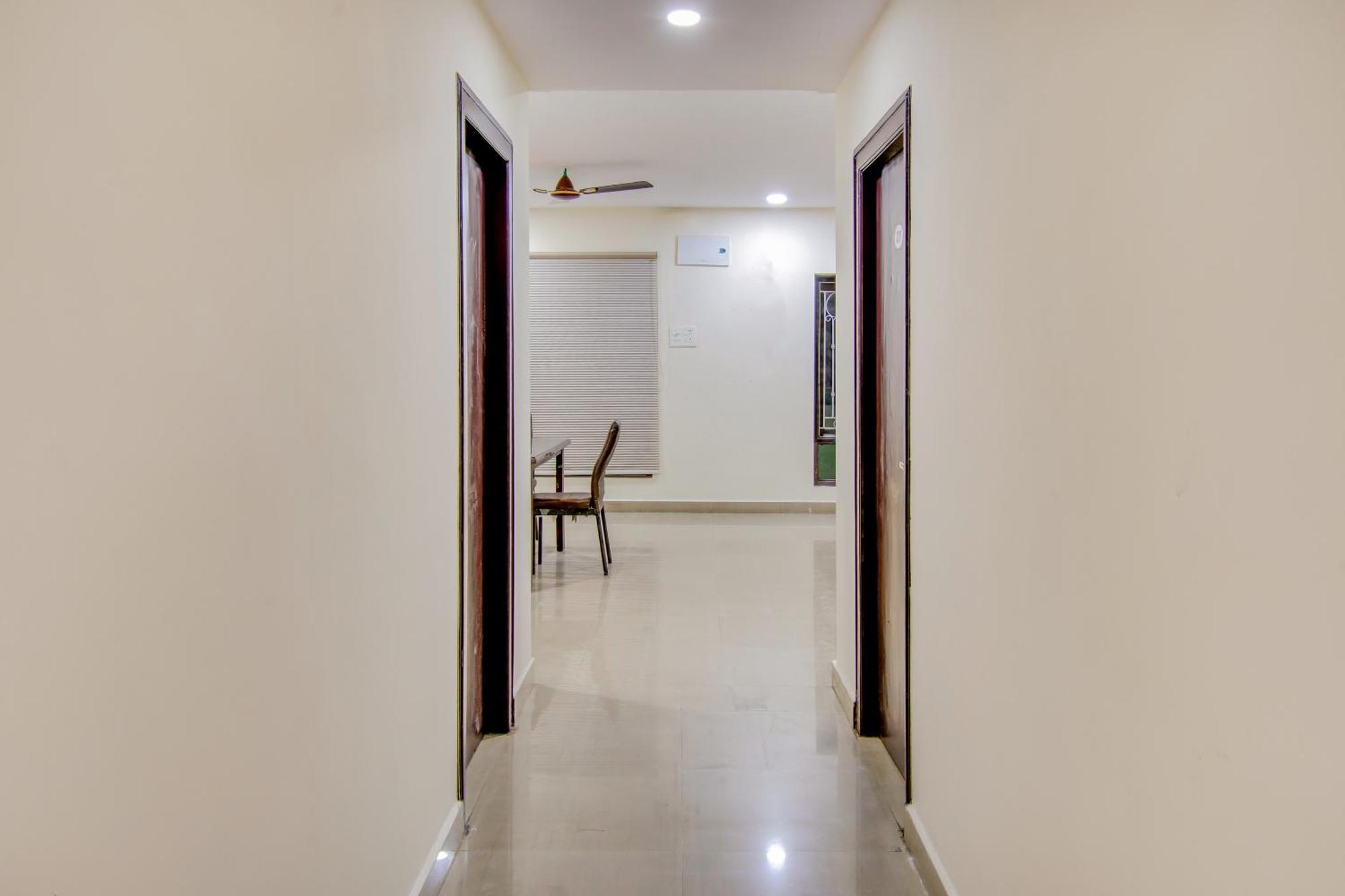 Oyo Akshaya Inn Vijayawada Exterior photo