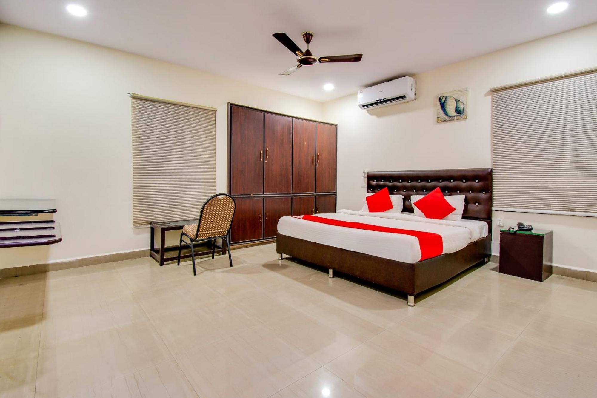 Oyo Akshaya Inn Vijayawada Exterior photo